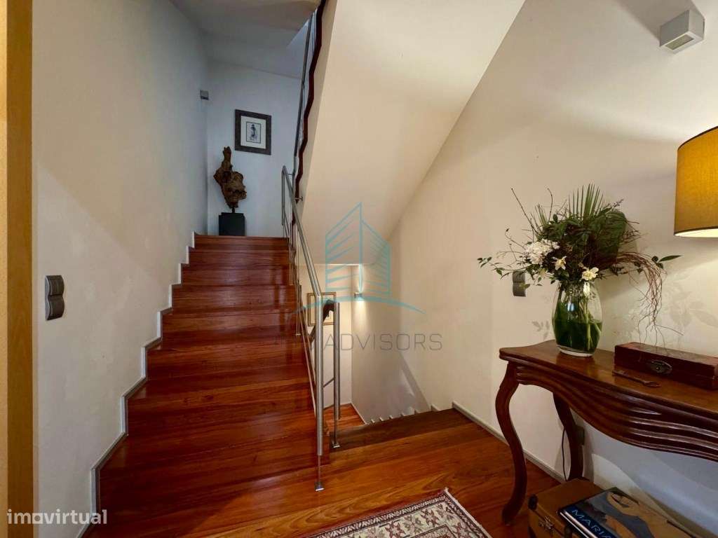 Moradia T4 com Piscina na cobertura-48