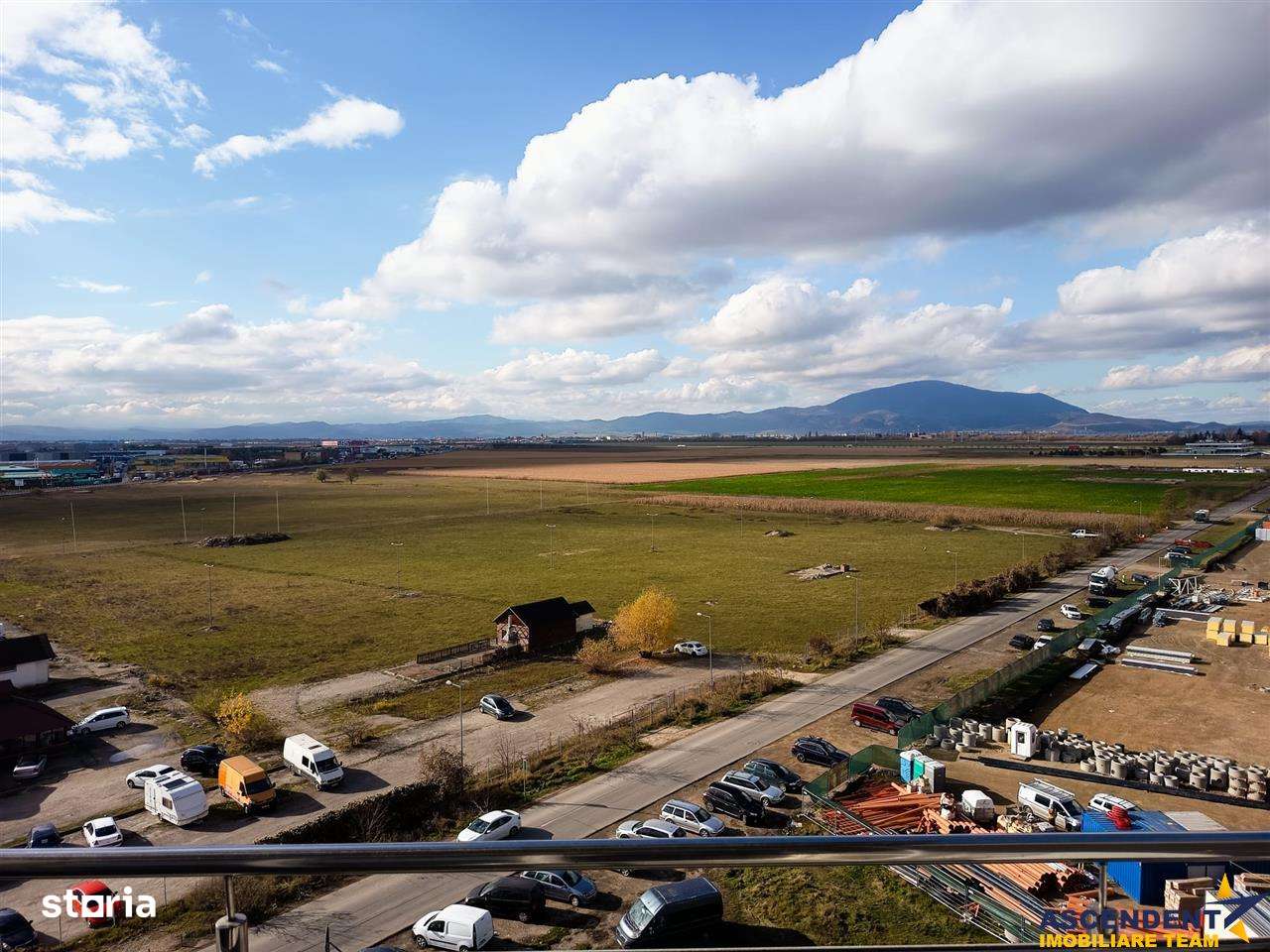 Tur 3D! 2 camere decomandat, mobilat si utilat, cu parcare privata – A - Imagine principală: 4/9