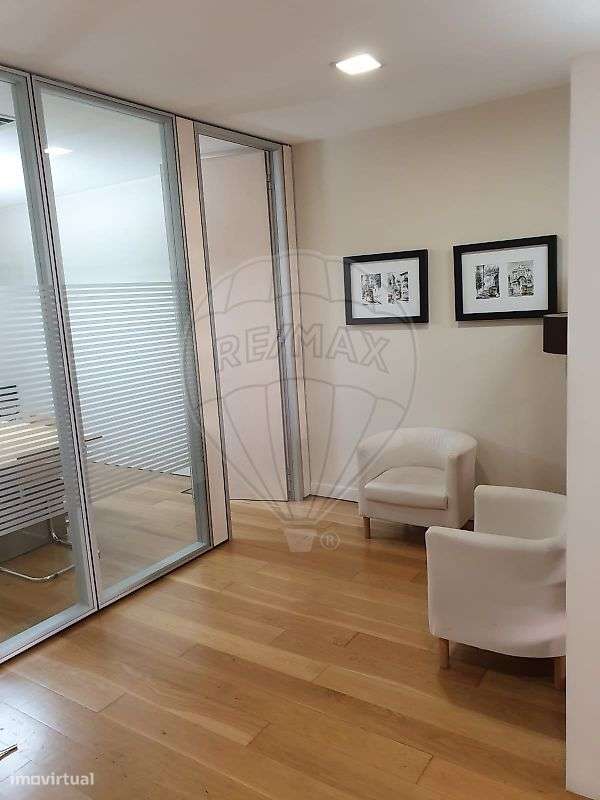 Escritório T0 para arrendamento - Grande imagem: 5/13