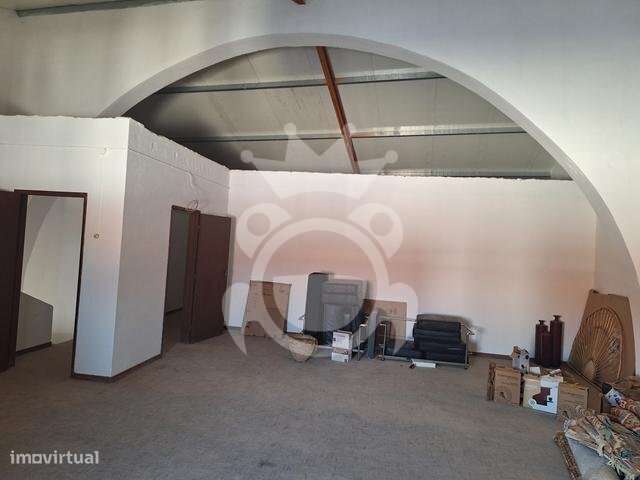 Moradia Open Space com ampla Garagem-6