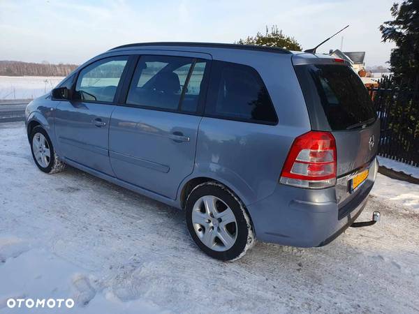 Opel Zafira 1.8 Cosmo - 12