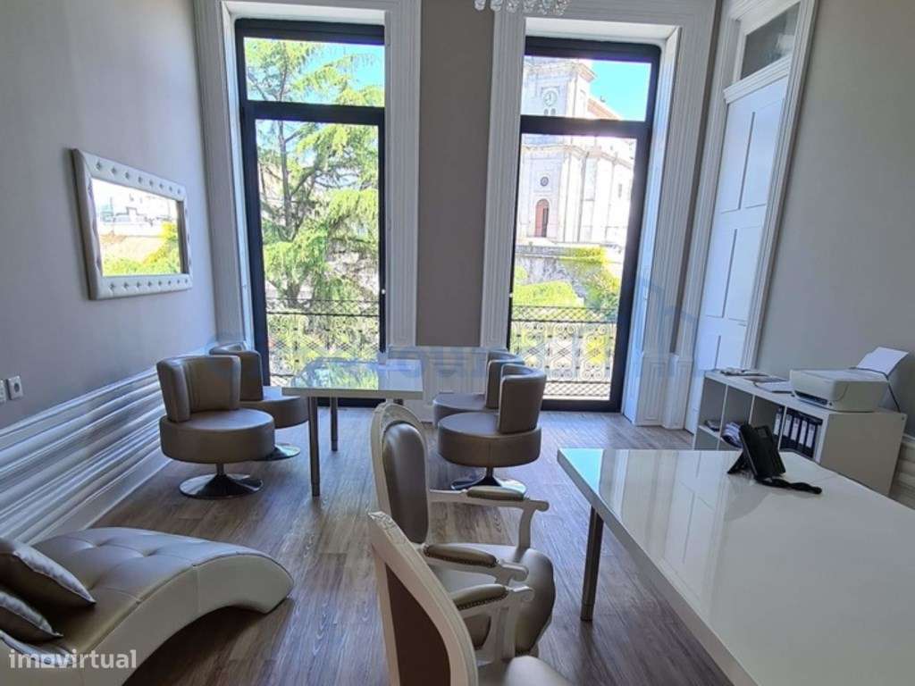 Prédio de charme arrendado - Investimento com rendimento garantido ... - Grande imagem: 5/20