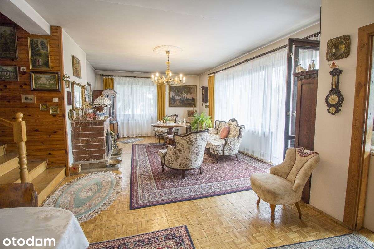 Urokliwy dom, obok Lasek Marceliński, garaż-3