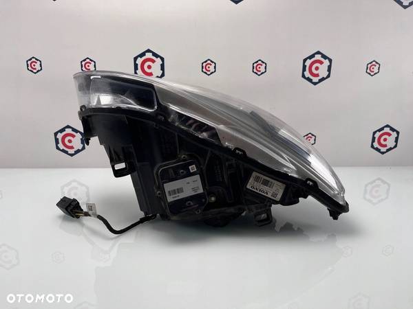 LAMPA PRAWA PRZÓD VOLVO S60 V60 LIFT BI-XENON - 5