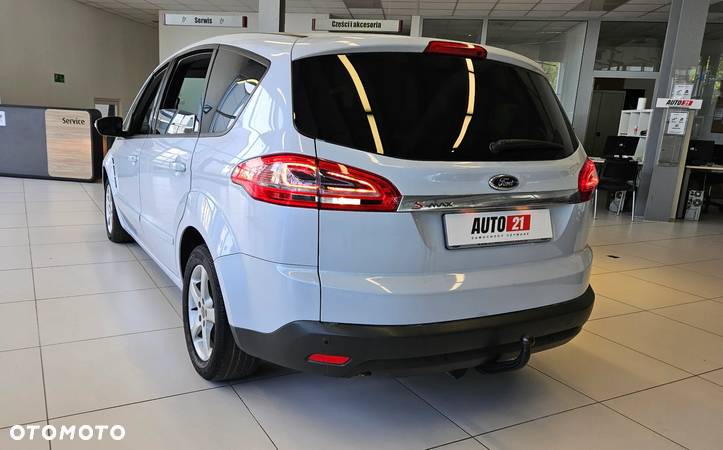 Ford S-Max 2.0 TDCi DPF Titanium - 3