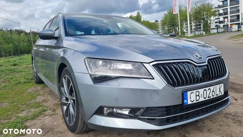 Skoda Superb 2.0 TDI L&K DSG - 12