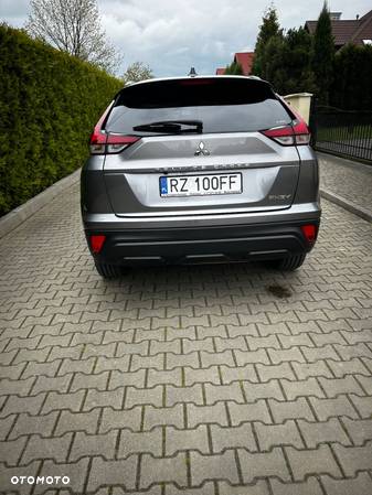 Mitsubishi Eclipse Cross - 3