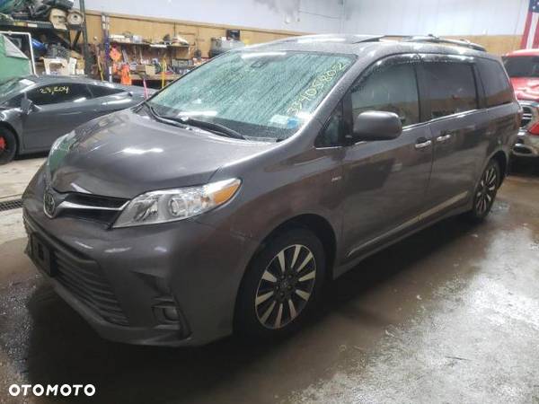 Toyota Sienna 3.5 V6 Limited AWD - 2