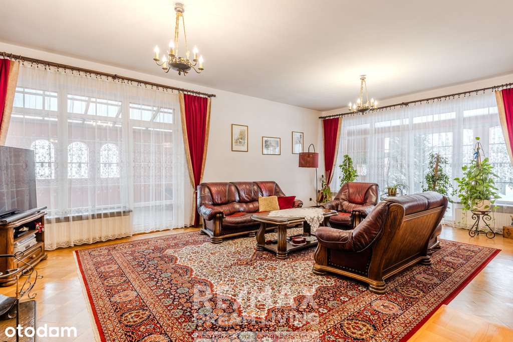 Przestronny dom  320 m² na dużej działce 3000 m²-6