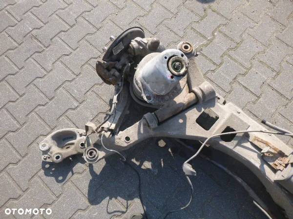 BELKA SANKI ZAWIESZENIE TYŁ TYLNE KOMPLETNE WAHACZE PIASTY VOLVO S60 I 09492948 - 16