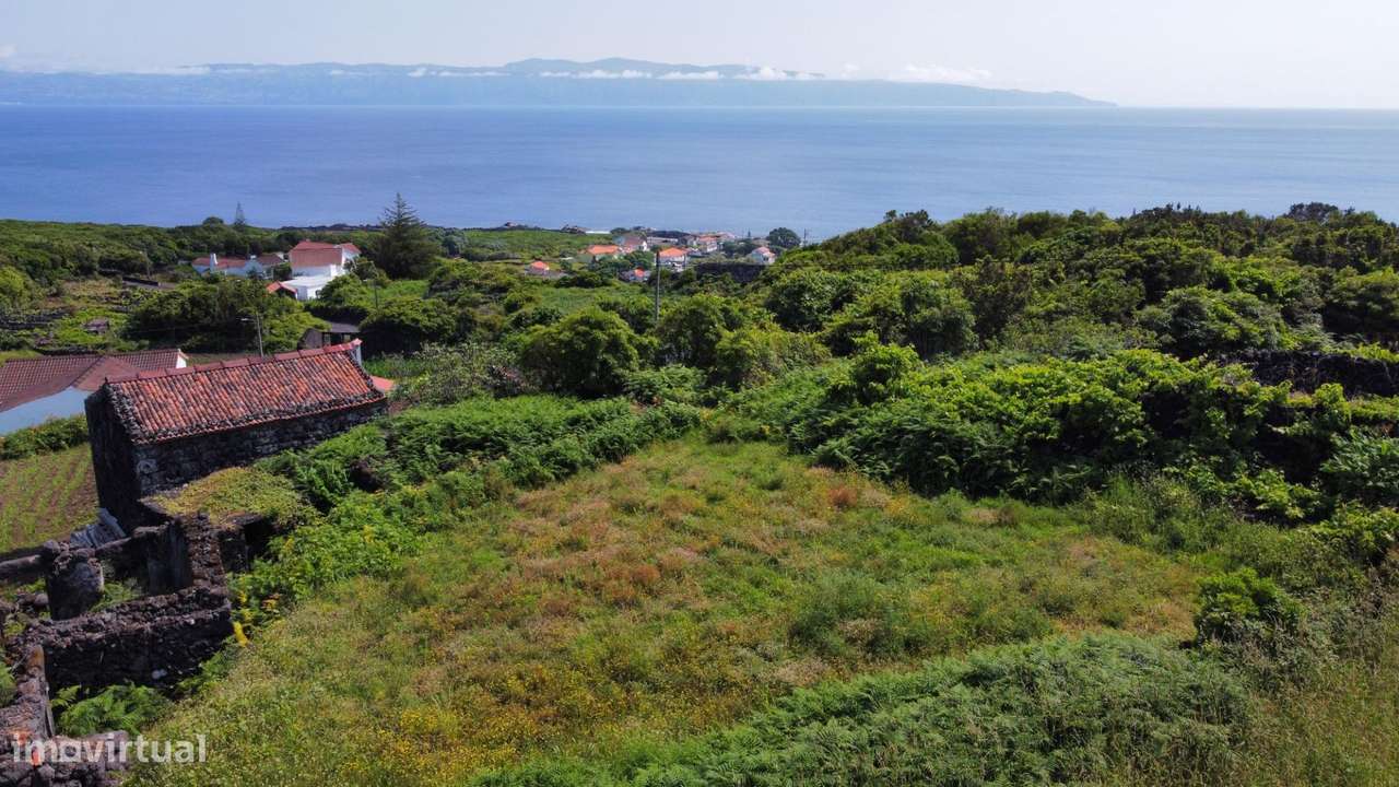 Ruína com Potencial Turístico e Vistas Deslumbrantes na Ilha do Pico-27