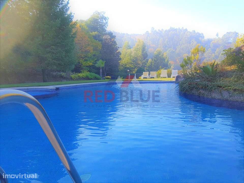 MORADIA T3+1, COM PISCINA, BARRAGEM DA CANIÇADA, GERÊS-16