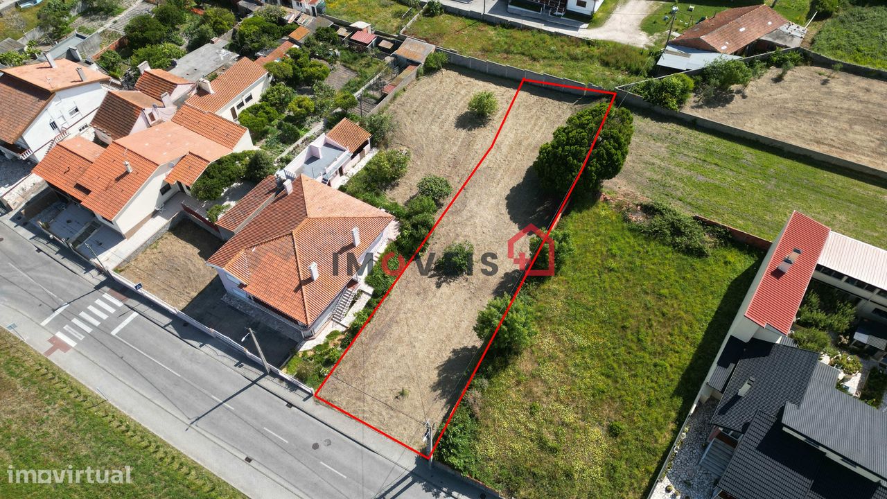 Lote de terreno para construção