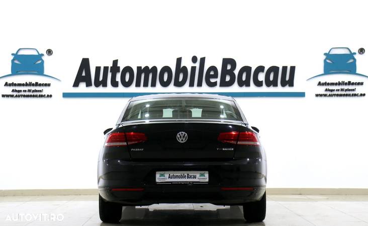 Volkswagen Passat 1.6 TDI DSG Comfortline - 20