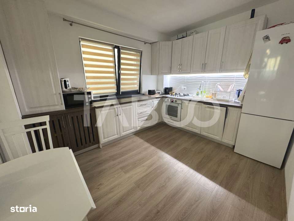 COMISION 0! Casa cu 4 camere 2 bai 119 mpu carport teren 297 mp Sibiu - Imagine principală: 3/18