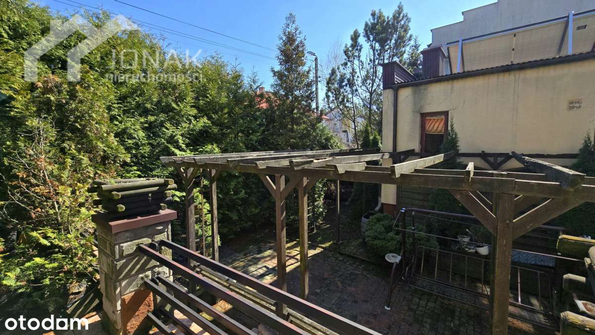 Dom 8 Pokoi 250m² z halą 140 m²i fotowoltaika 24kw-17