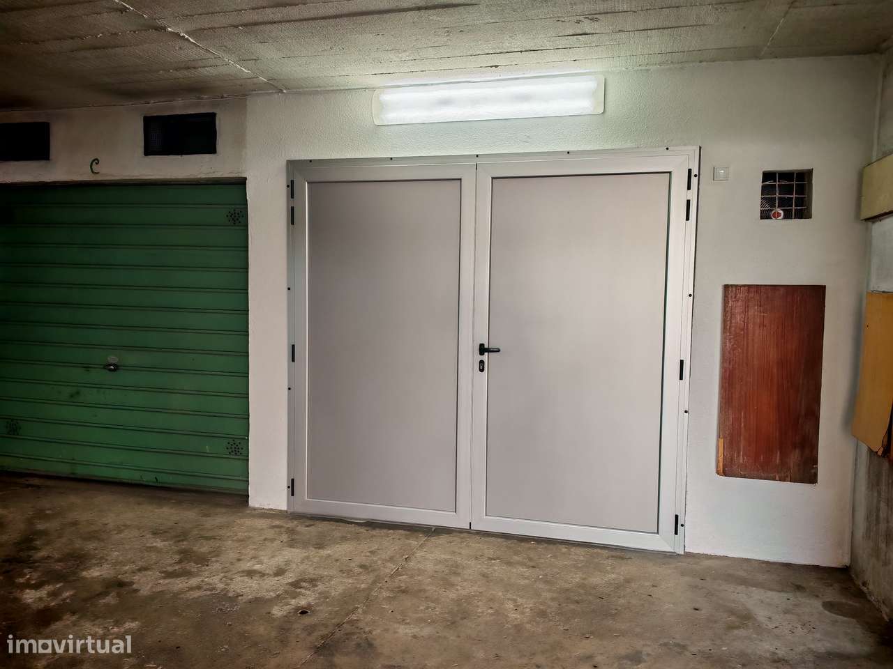 Garagem bem localizada - Grande imagem: 4/5