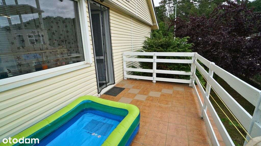 Dom w Międzyzdrojach z piękną działką-na sprzedaż-1