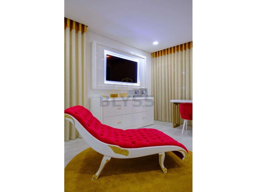 Moradia T4 com Piscina na Aroeira - Charneca da Caparica-44