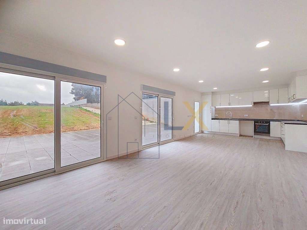 Linda Moradia T3 em Mogofores, Anadia - Grande imagem: 3/34