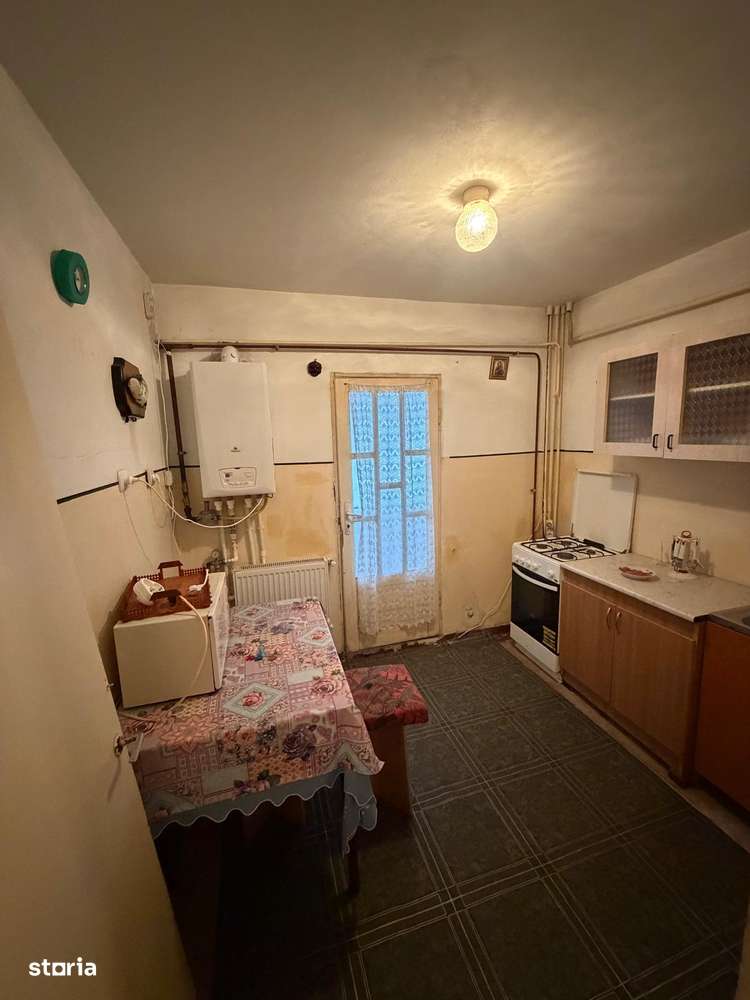 Apartament 2 camere, parter -  zona Siderurgistilor Est, Galati-6