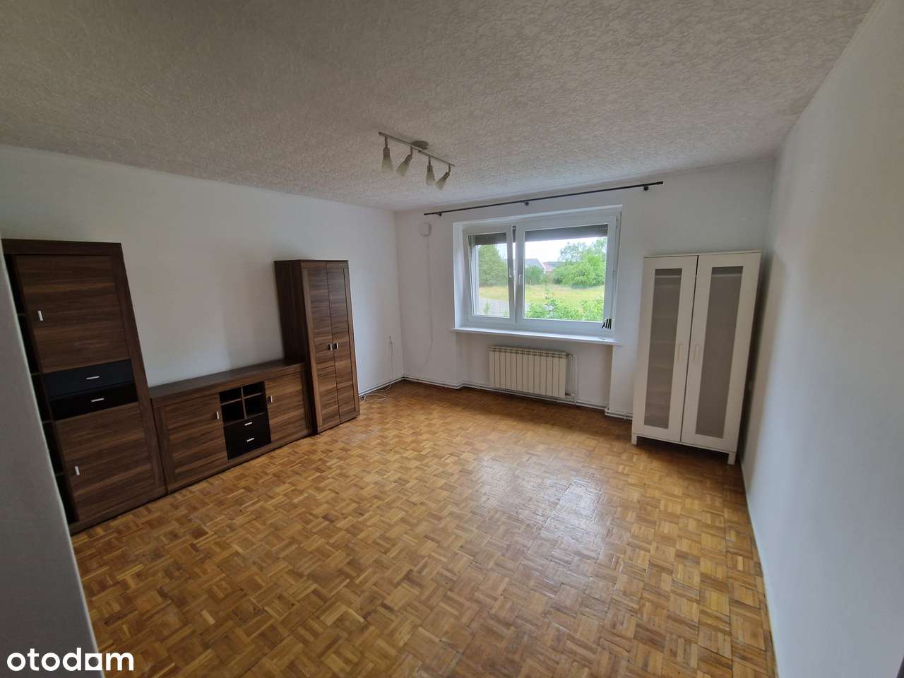 Dom wolnostojący dla 1 lub 2 rodzin dobra lokalizacja - Pełny obrazek: 5/12