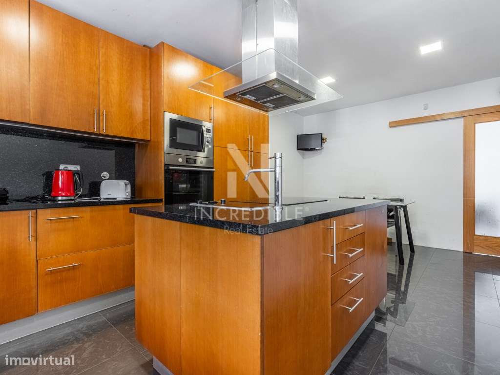 MORADIA T3+1 COM PISCINA EM FROSSOS, BRAGA-7