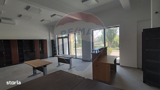 Spațiu comercial 93 mp de vanzare Ultracentral Promenada Crisului-6