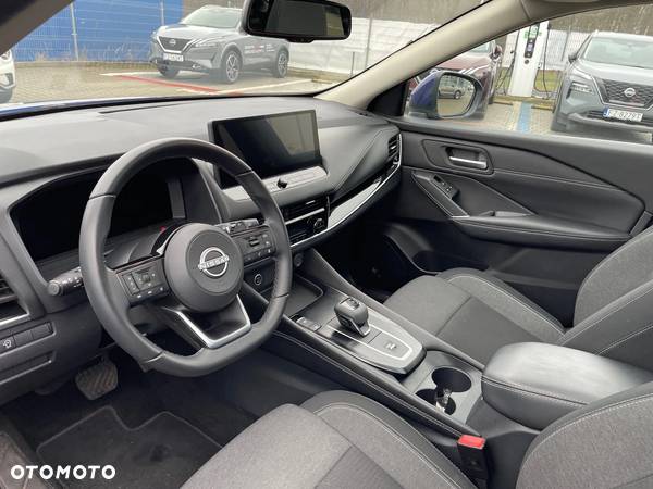 Nissan Qashqai 1.3 DIG-T mHEV N-Connecta Xtronic - 9