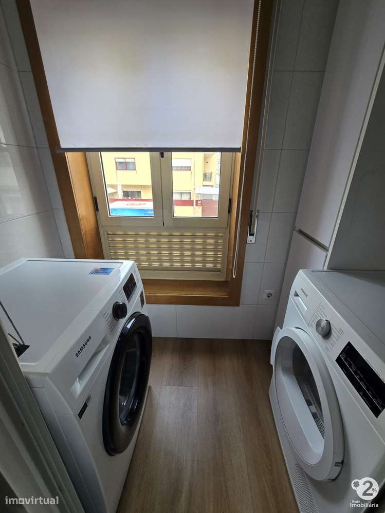 Apartamento T2 em Custóias ( Avilhó )-6