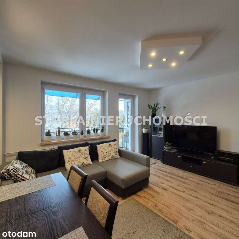 Mieszkanie 2-Pokojowe Z Balkonem, Po Remoncie-2