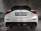 Infiniti Q30 1.6t Premium Tech Gallery White - 13