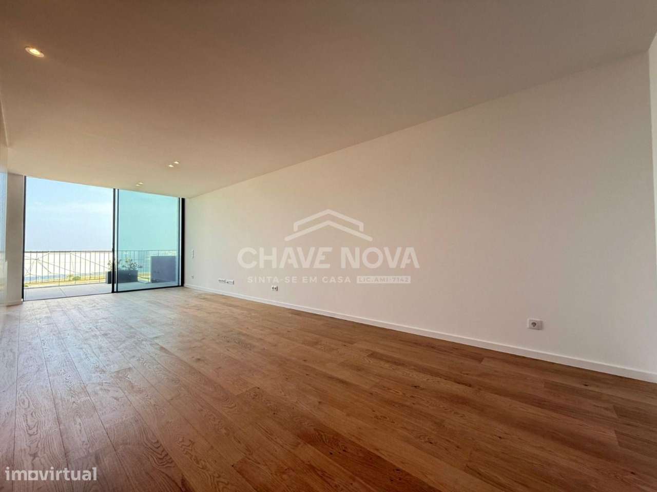 T3 Novo c/ Vistas Mar e 2 Lugares de Garagem em Canidelo-5