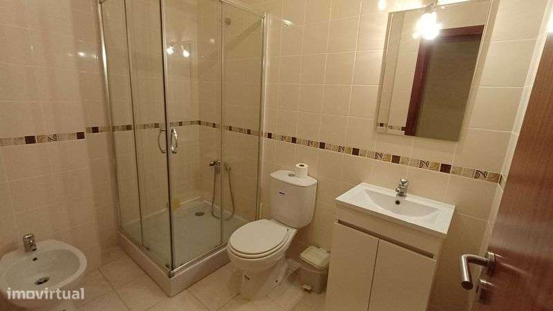 Casa com 5 quartos em Candal de S Pedro do Sul - Grande imagem: 4/12