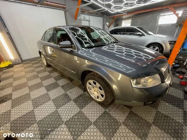 Audi A4 Avant 2.0 Multitronic - 6