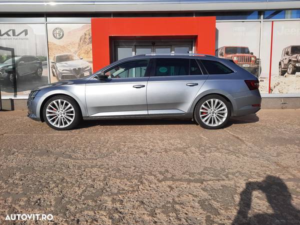 Skoda Superb 2.0 TDI DSG Ambition - 5