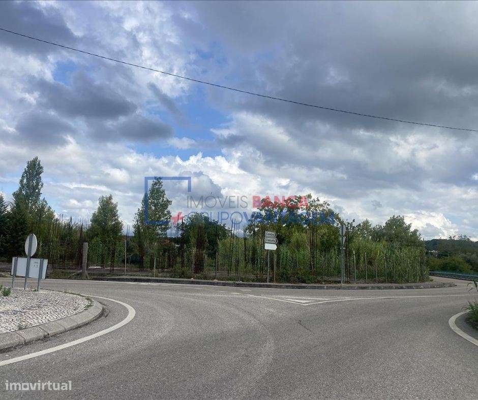 TERRENO PARA CONSTRUÇÃO 4 MORADIAS EM BANDA; CERNACHE; COIMBRA - Grande imagem: 5/8