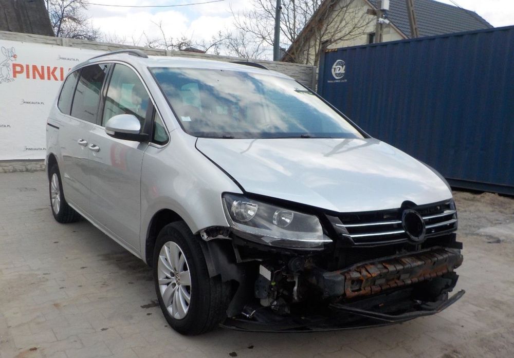 Volkswagen Sharan II (2010-) 2012