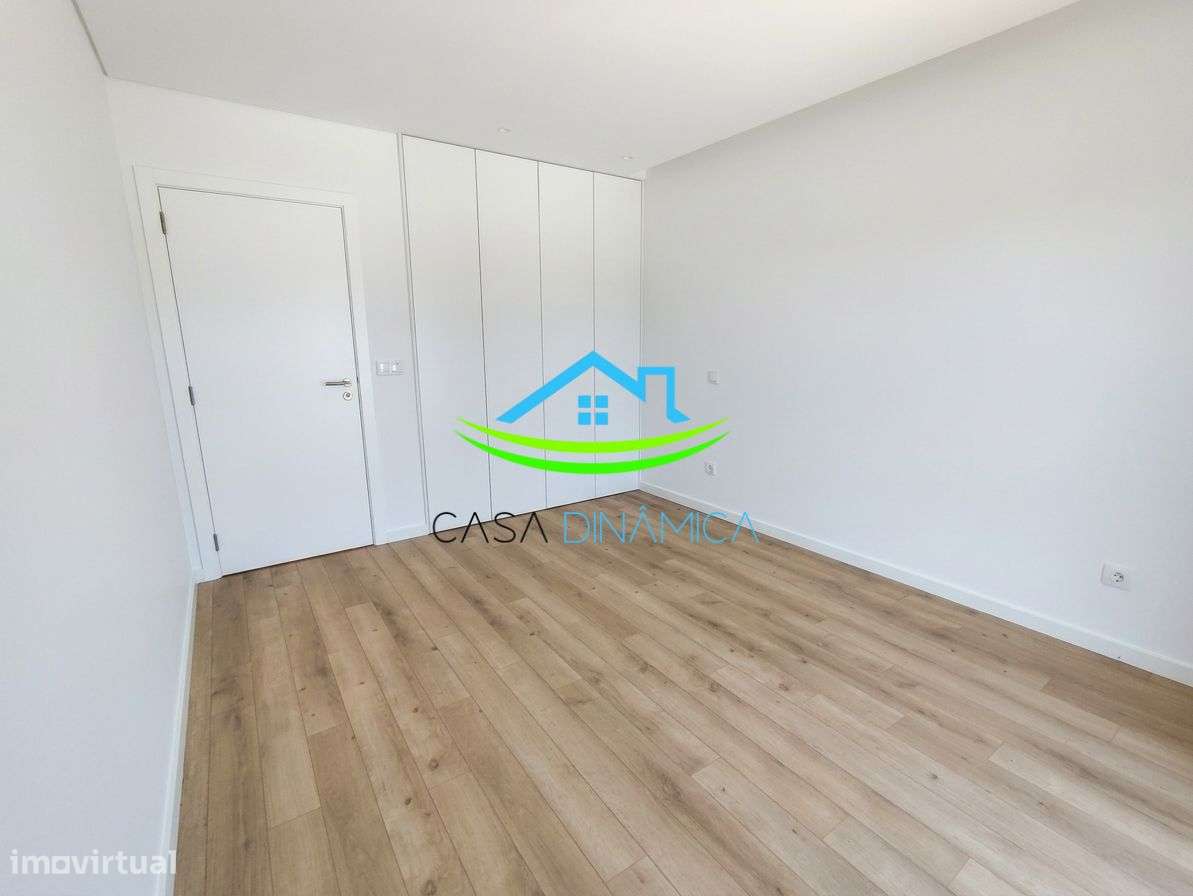 Apartamento T2 no 2º andar, Figueira da Foz-13