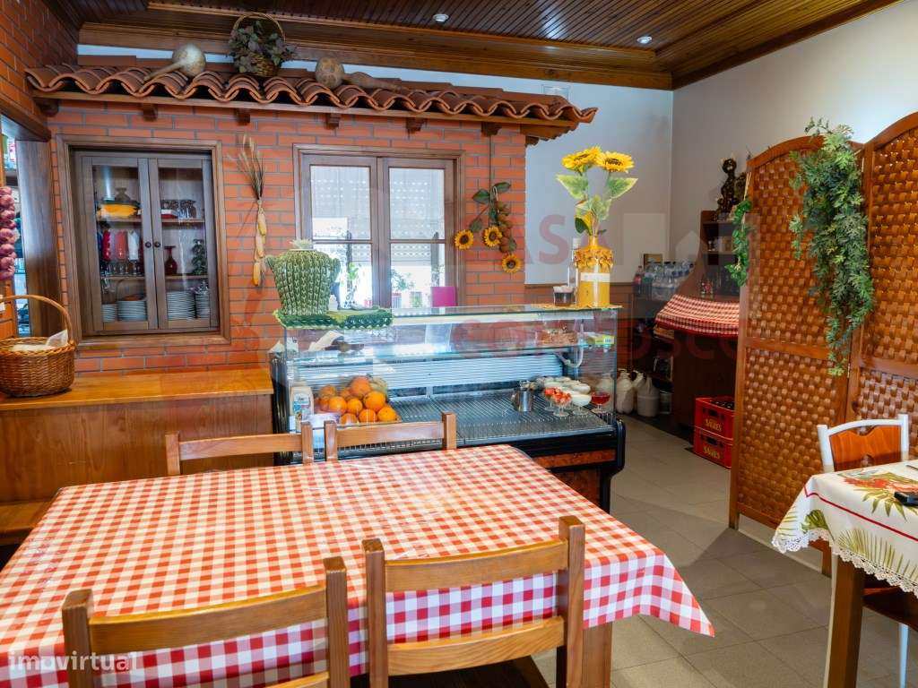 Imóvel Multifuncional com Elevado Potencial de Rentabilidade-9