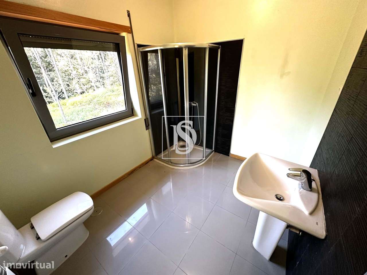 Moradia Isolada T5 em Monção-40