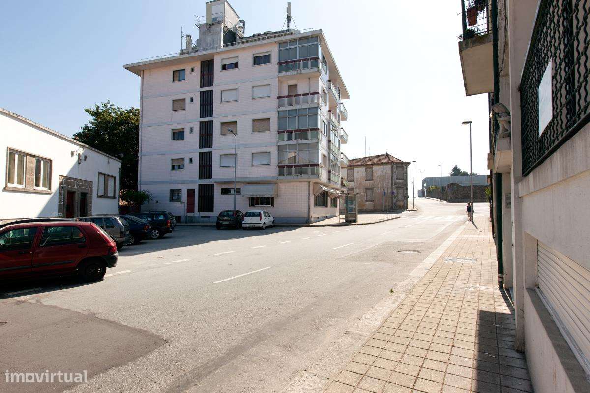 Quarto - localizado em Paranhos Porto - Grande imagem: 3/8