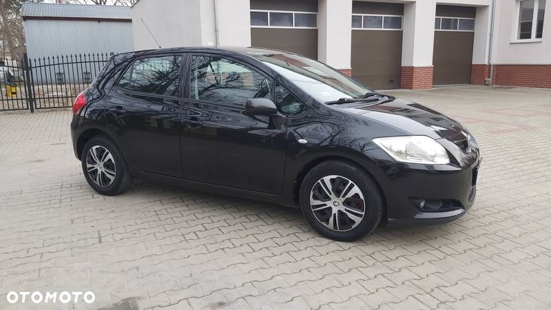 Toyota Auris 2.0 D-4D Luna - 16