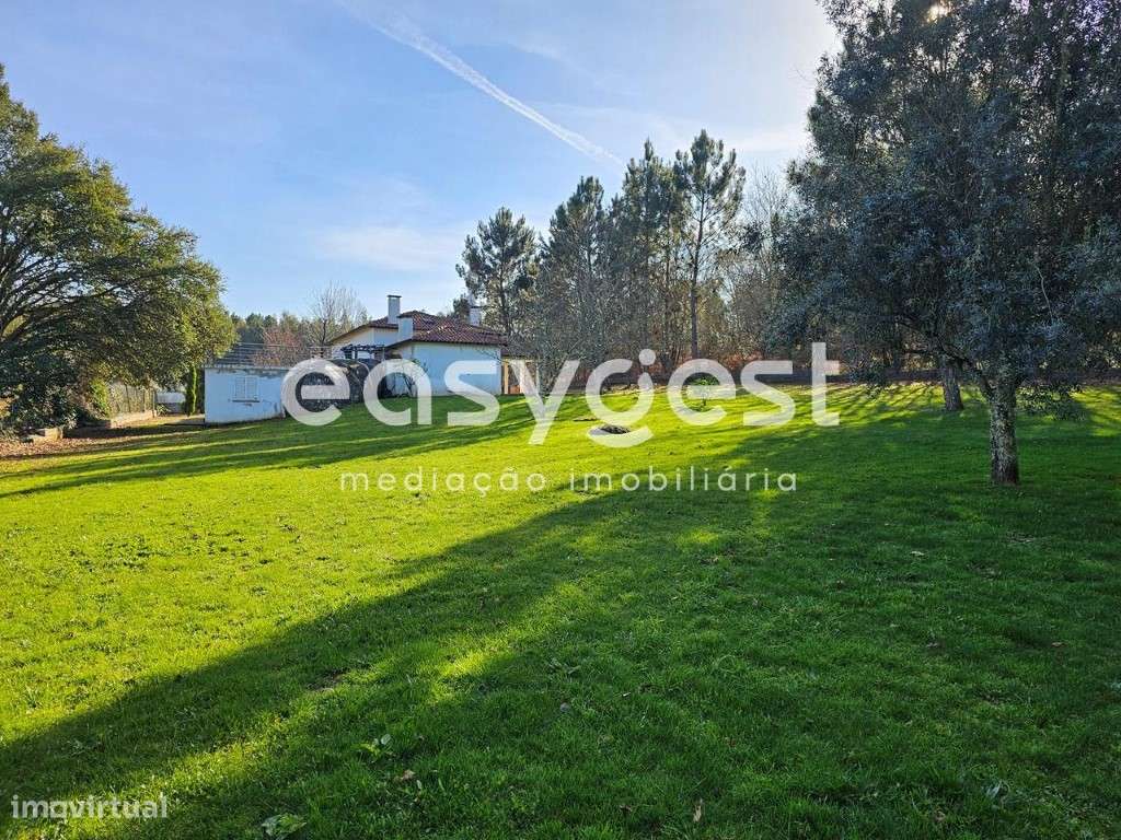 Moradia T4, 3 suites e lote terreno com 4320 m2 em Espariz - Grande imagem: 5/39