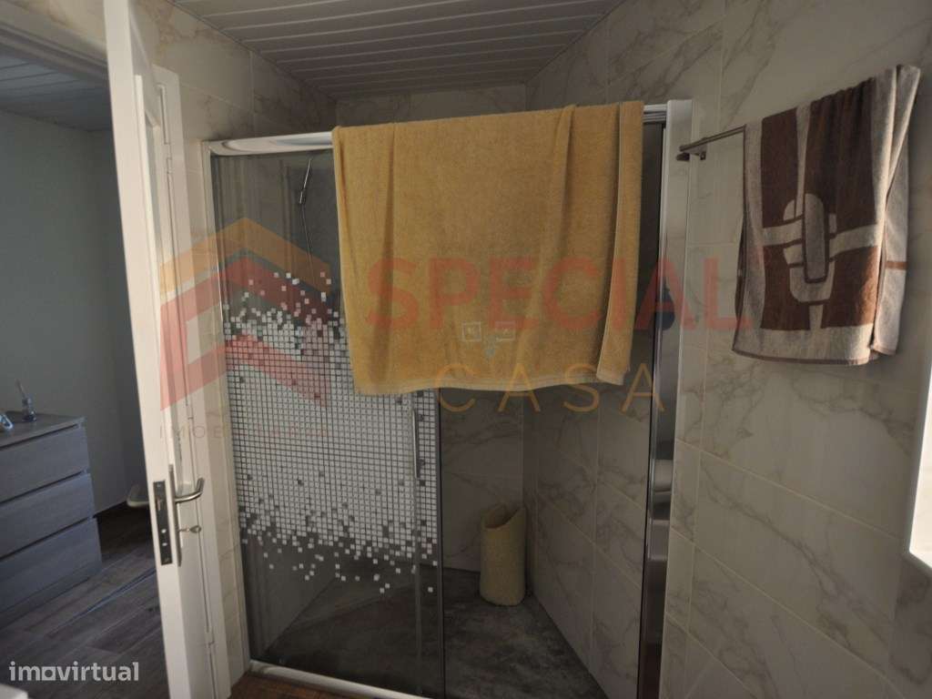 Moradia (4 casas) para investimento em Avintes - Grande imagem: 4/25