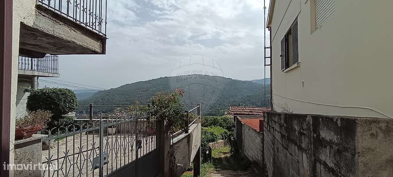 Moradia T2 para venda-7