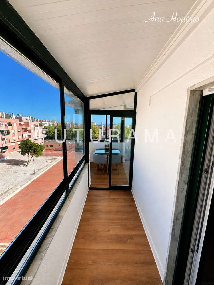 T2 Penthose Rodeada Terraços, Mjuita Luz e Vista de Mar - REMODELADO-11
