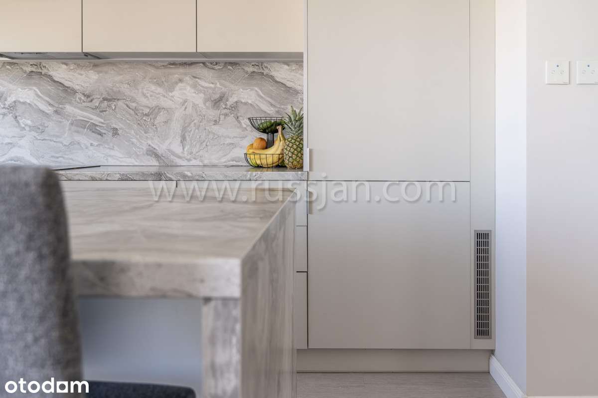 Wygodne mieszkanie osadzone w nowoczesnej enklawie-7