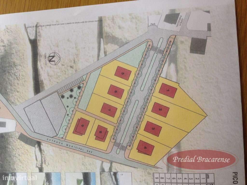 Lote para moradia individual no Pico, Vila Verde.-13
