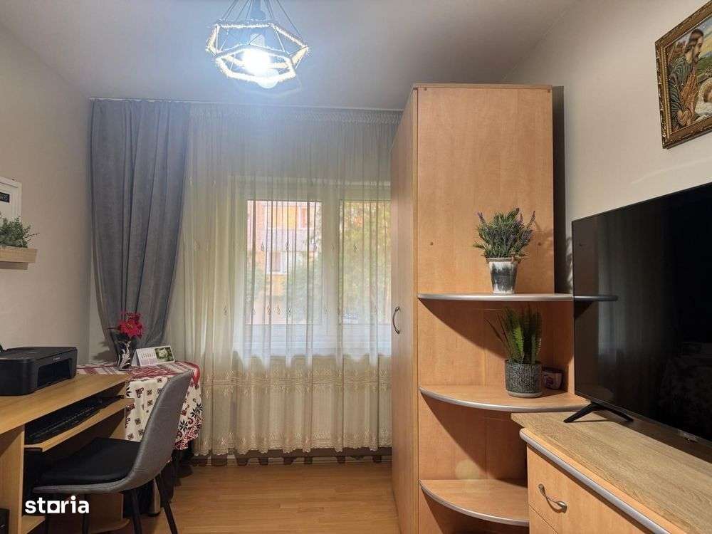 2 Camere Racadau, 53mp, liber, 114000Euro-8